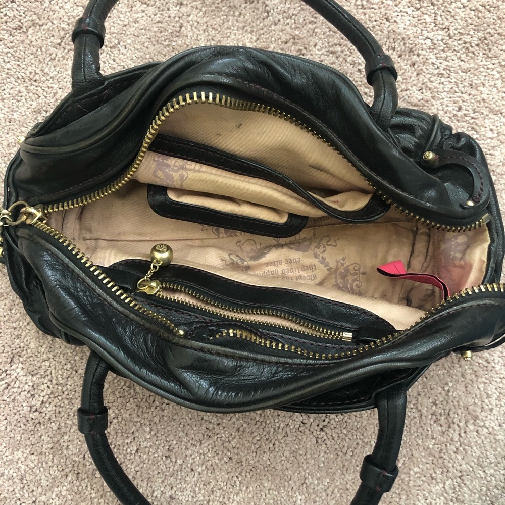 juicy couture | black handbag - Picture 6 of 10